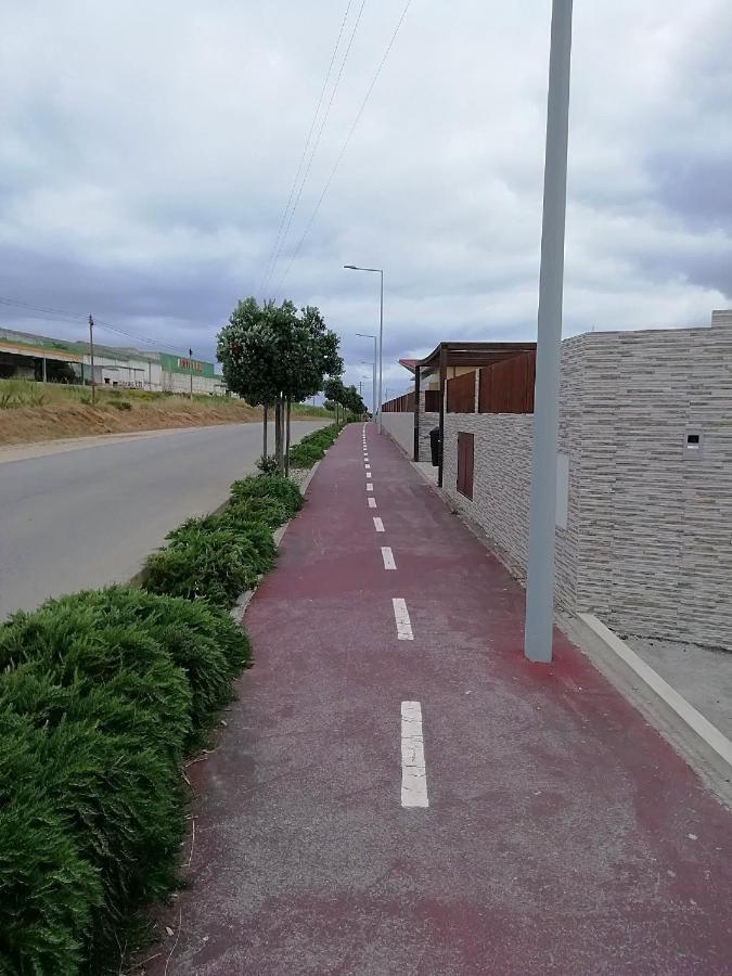 Grillohouse Lourinhã Exterior foto